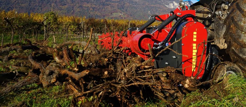 Mulchgerät mit Pick-up-Vorrichtung