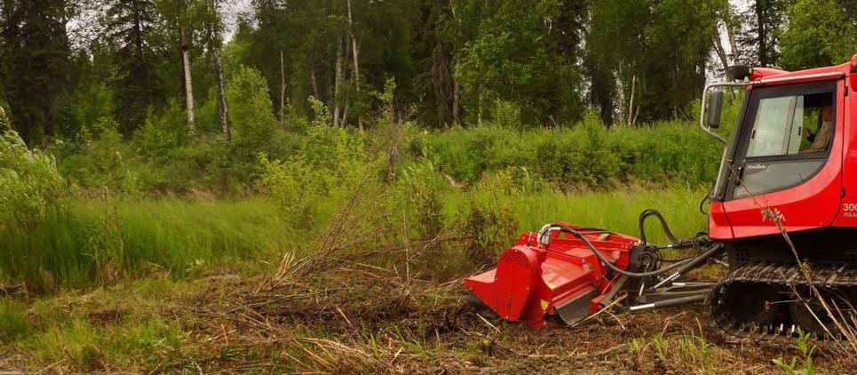 Mulcht Gras und Gestrüpp bis zu 11 cm Ø Auch für die Forstwirtschaft geeignet