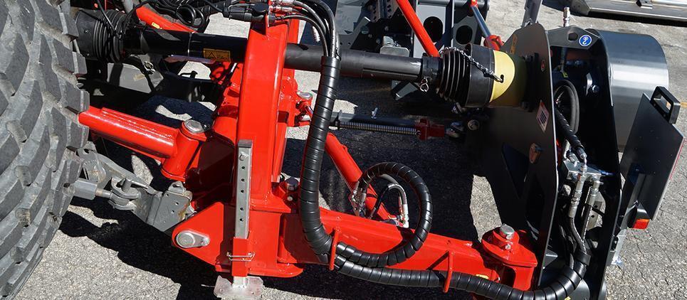 mulching mowers are trailed on a chassis with 2 wheels for up to 7m of working width