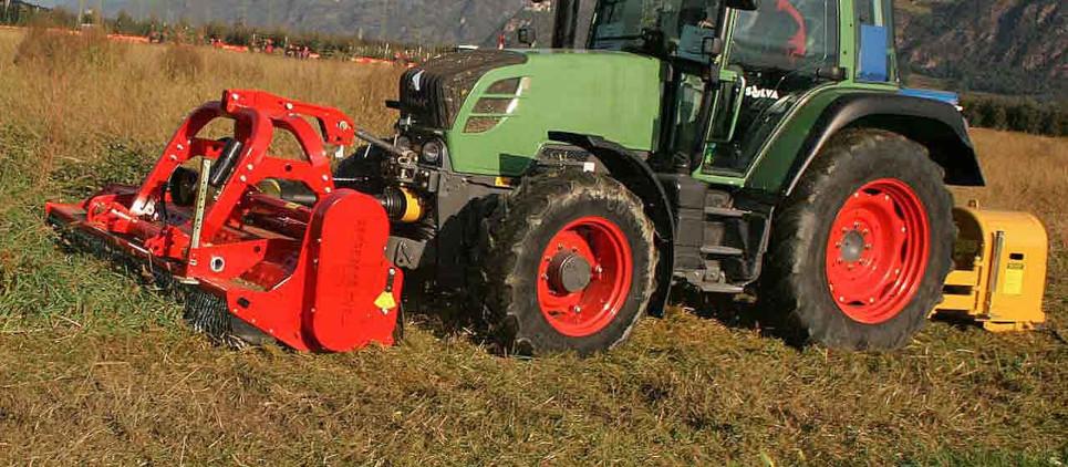 ols Pour broyage d'herbe et de bois de taille jusqu'à 9 cm Ø