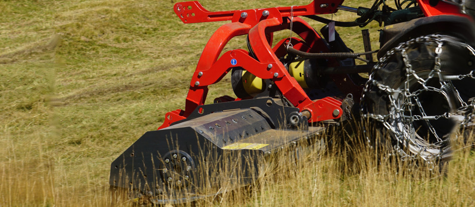 The mulcher classic with wide side displacement