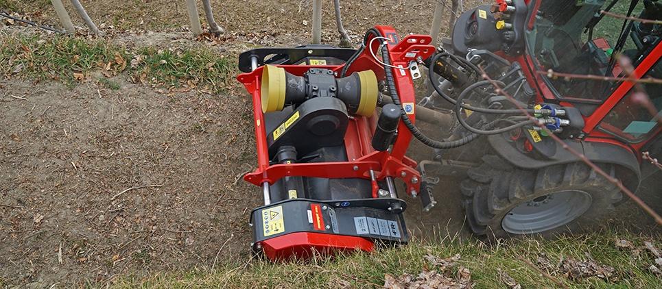 Ultra-schmal und niedrig gebaut Mulcht Gras und Reisig bis zu 5 cm Ø