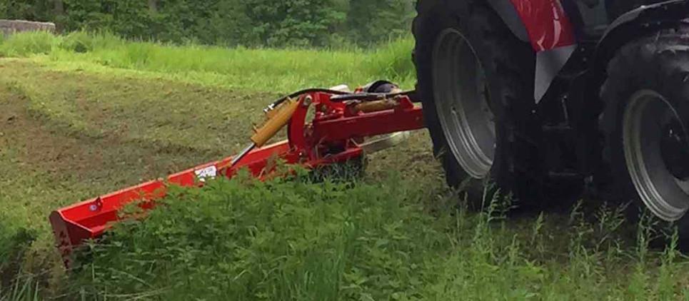 Mulcher mit vertikaler und seitlicher Auslegung