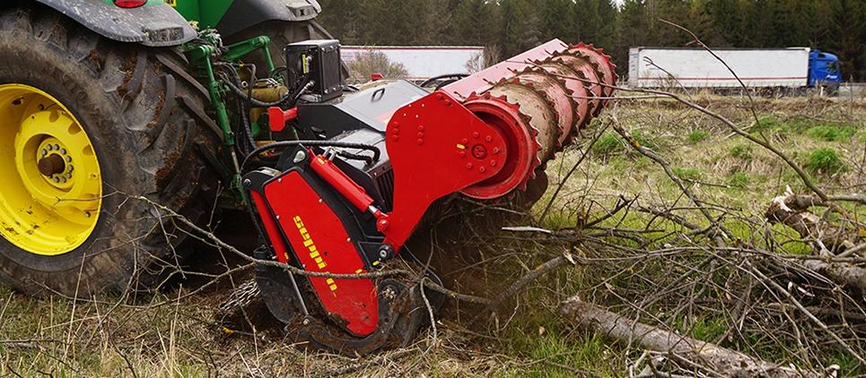 This versatile SEPPI soil tiller and forestry tiller STARSOIL, suitable for tractors with power class between 180 and 310 HP