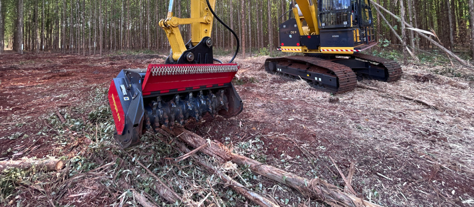 Strong mulcher - attachment for excavator