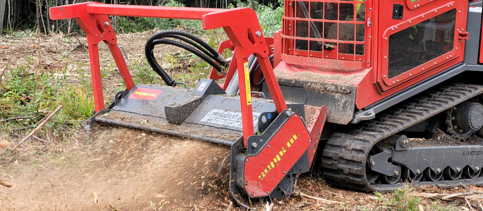 Trinciatrice forestale per skid steer 